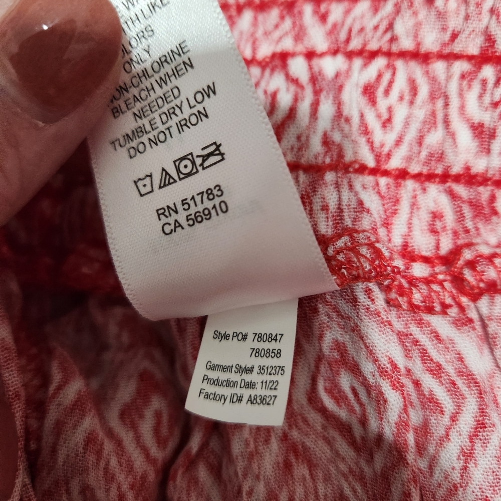 Maurice’s Shorts Flowy Drawstring Geometric Red White Design Comfy Rayon M - Picture 7 of 11